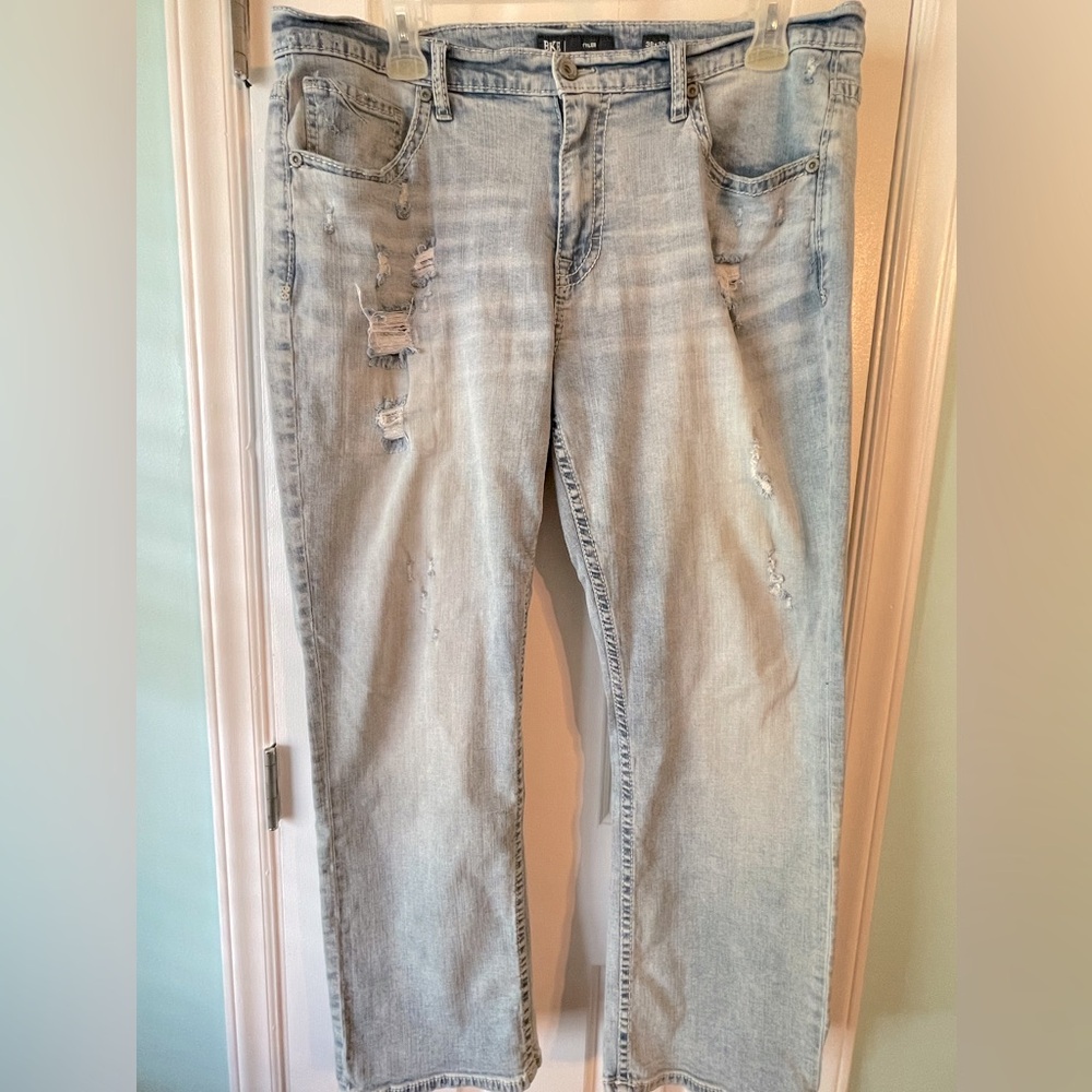 Men’s BKE Distressed Light Wash Jeans